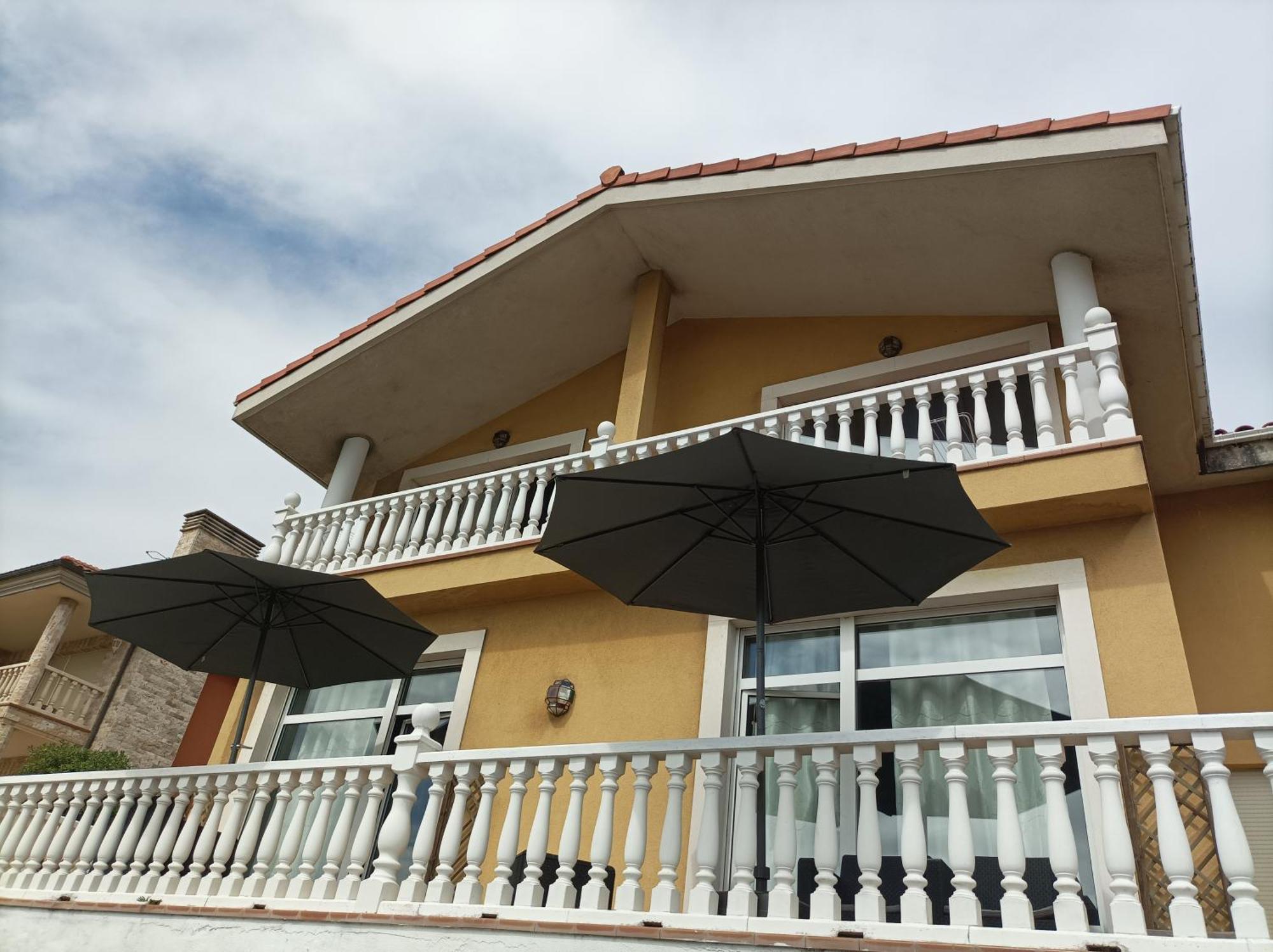 Villa La Carinosa Naveces Esterno foto